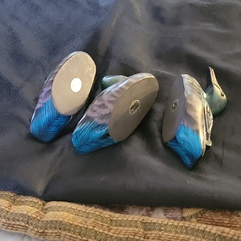 Decorative Bird Figurines - Green and Gray